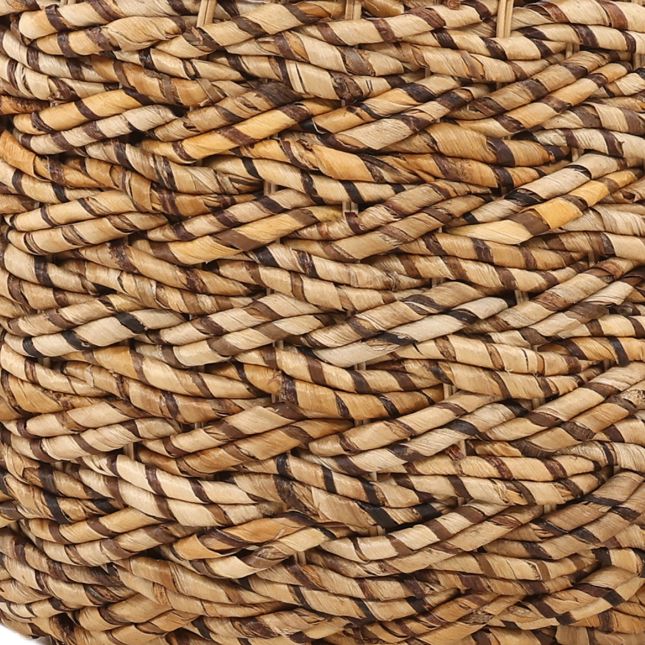 Close-up of braided banana leaf with brown and beige colors